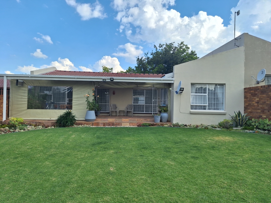 2 Bedroom Property for Sale in Vrede Free State